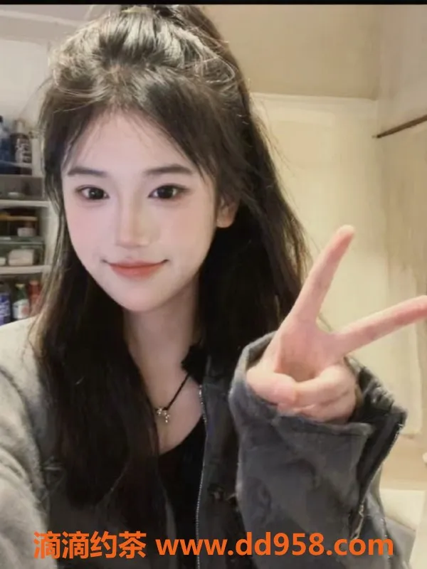 成都楼凤-武侯区小雨，6P态度车，嫩妹代聊体验