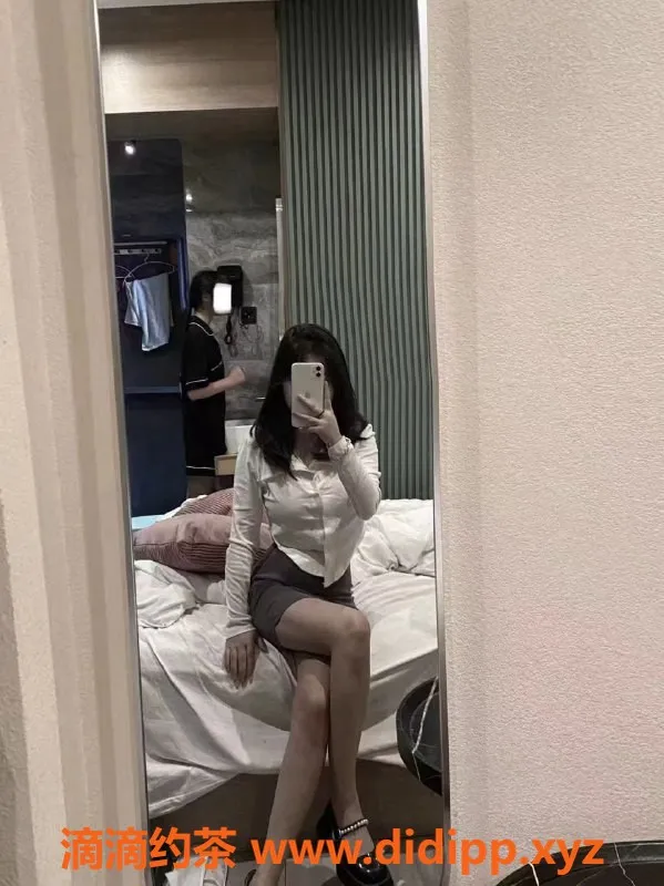 成都楼凤-成都鱼妹，165微胖C罩，600元可享嫩妹服务