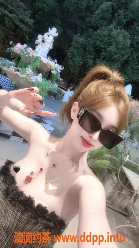 宁波楼凤-果果 169cm C罩杯 01年小妹 课程1200起