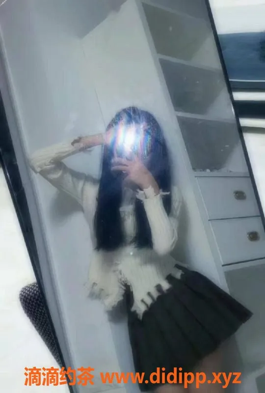 成都楼凤资源信息,成都小茵，16岁巨乳嫩妹，500元一次