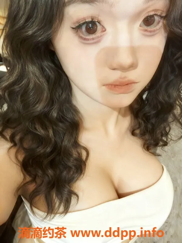 成都楼凤-锦江区噗噗，身材出众，课时费4.5BT