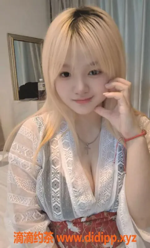 惠州楼凤-惠州小七，19岁D罩杯甜妹，身高1.63m