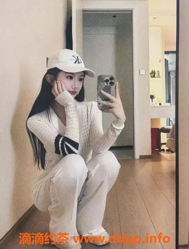 成都楼凤-武侯区允恩，颜值高、身材好，课时费7/12