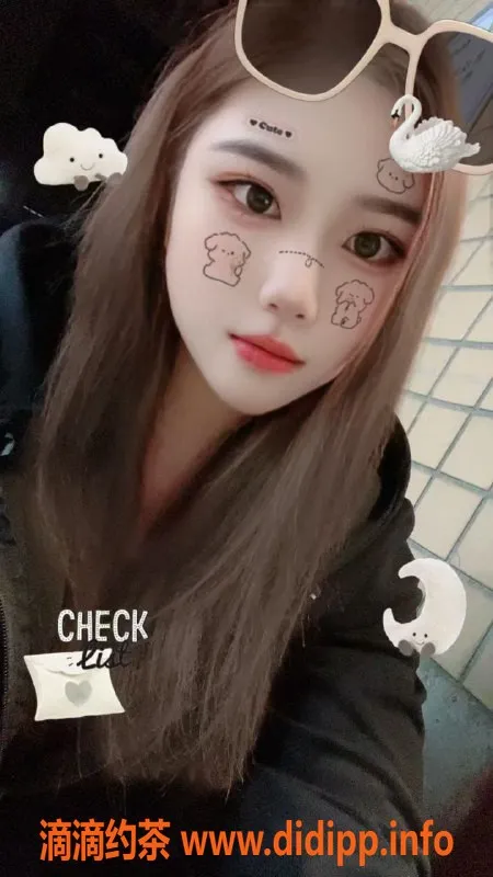 昆明楼凤-曲靖晨晨，私密按摩与激情体验！