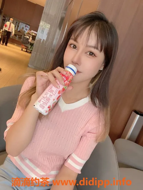 成都楼凤-武候区月亮，已认证优质服务，私聊体验