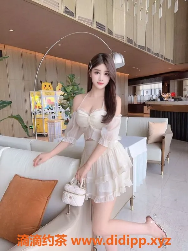 常州楼凤资源信息,武进湖塘亭亭，163cm C胸嫩妹，600元起服务