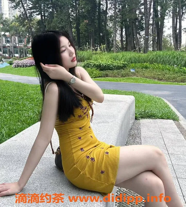 深圳楼凤-南山区元宝，1500P，评分9.0，制服足交服务