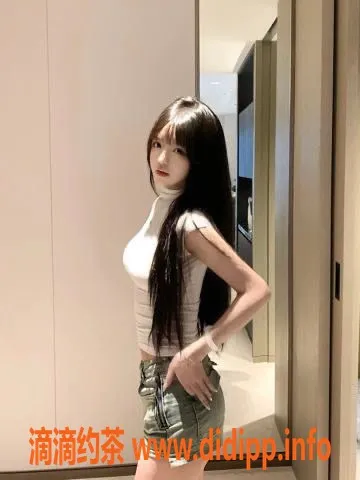 无锡楼凤-梁溪区白虎学生，细腿蜜桃臀，2400元享优质服务