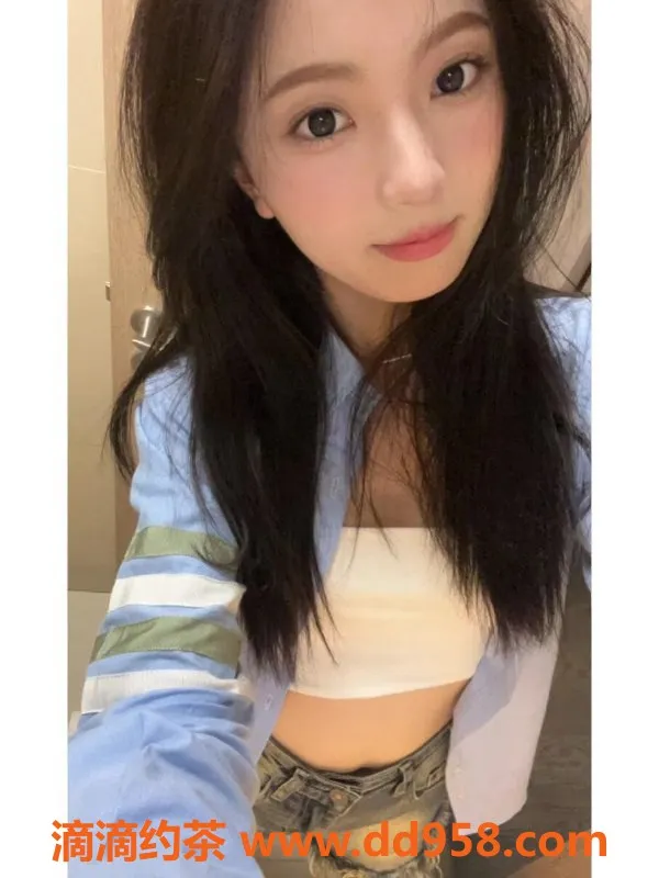 广州楼凤-越秀区瑜曦，20岁艺术学妹，身高167，茶水费灵活