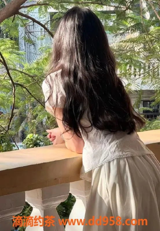 常州楼凤资源信息,武进万达清纯嫩妹雅婷，157cm，85斤，800元起