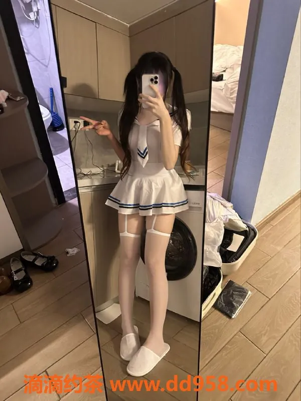 广州楼凤-广州白云区18岁嫩妹倩倩，165cm 36D 仅需600