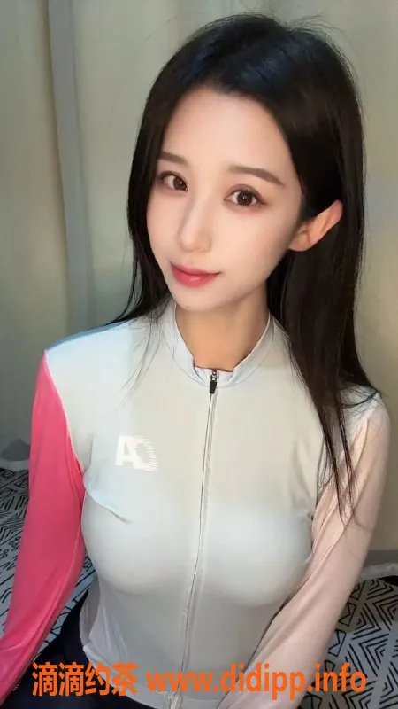 无锡楼凤-滨湖区高颜值陪浴财财，165/52kg