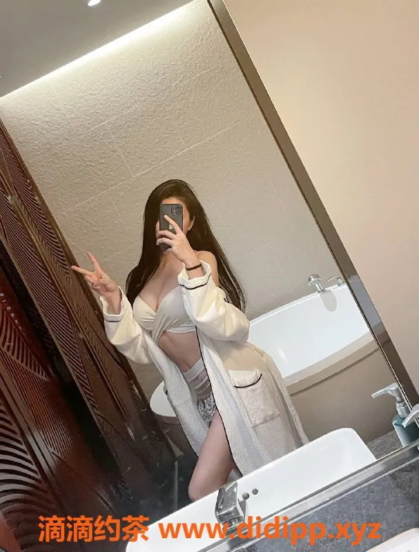 深圳楼凤-广州深圳三千元档白虎御姐，性感夜课体验