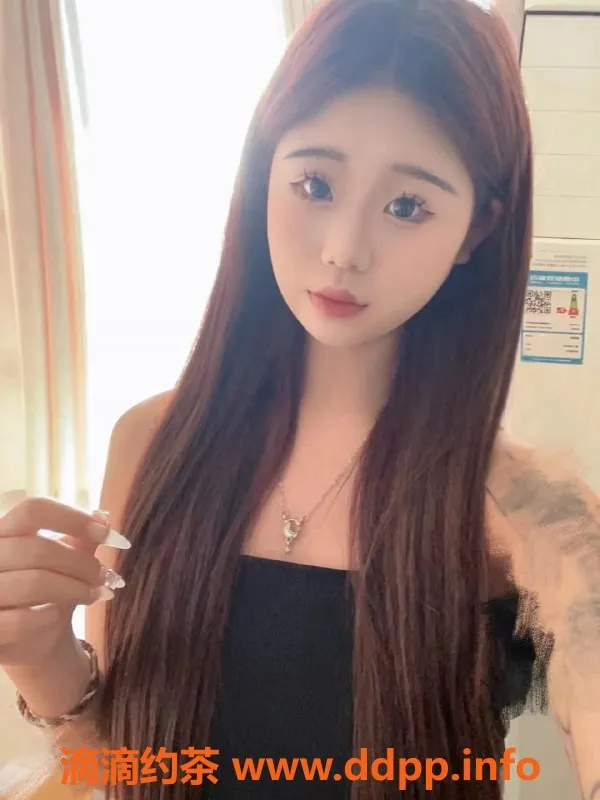 成都楼凤-成都点点，14岁，身高164，600元体验嫩妹服务