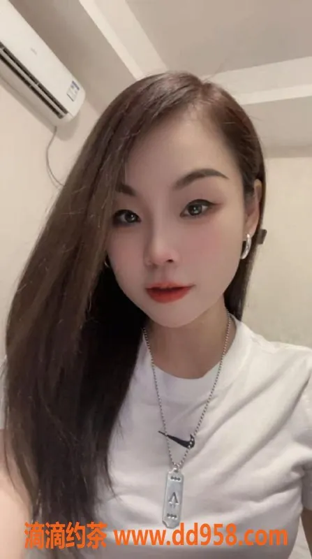 惠州楼凤资源信息,惠州贝贝29岁，155cm，45kg，B+陪洗服务