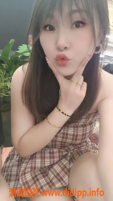 中山楼凤-西区11月24日快餐400洗吹做服务体验