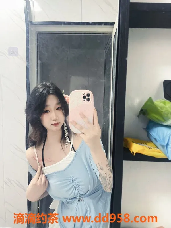 武汉楼凤资源信息,小鱼，165cm，36C，18岁，服务多样500元起