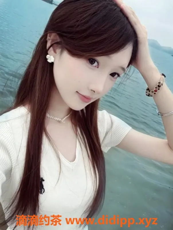 惠州楼凤资源信息,惠州洛溪，19岁161cm清纯美女，700元享服务