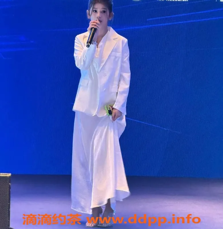 重庆楼凤-江北西米露20岁诱惑，165高挑身材，服务多样