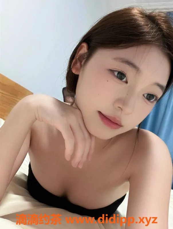 杭州楼凤-上城小文，嫩妹大长腿，激情69服务