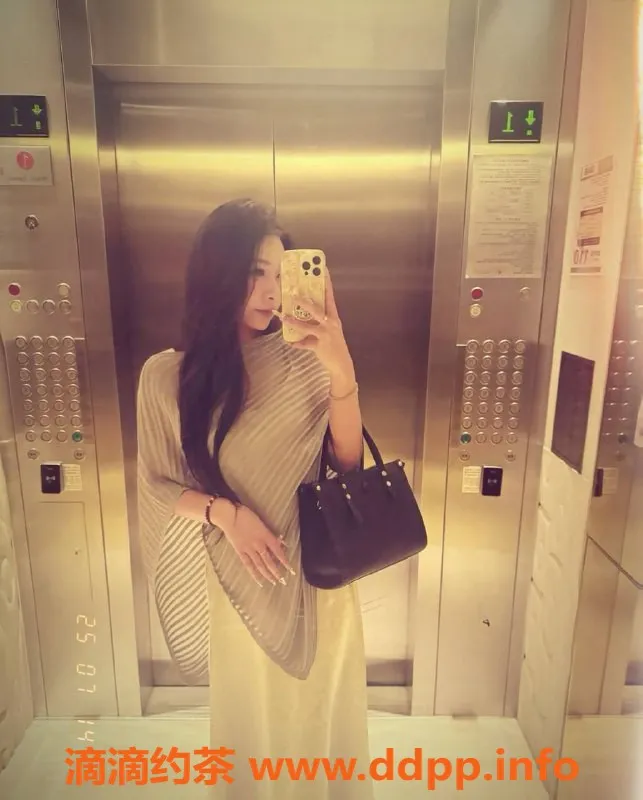 台州楼凤-台州曦曦，173cm/50kg，23岁，600元靠谱服务