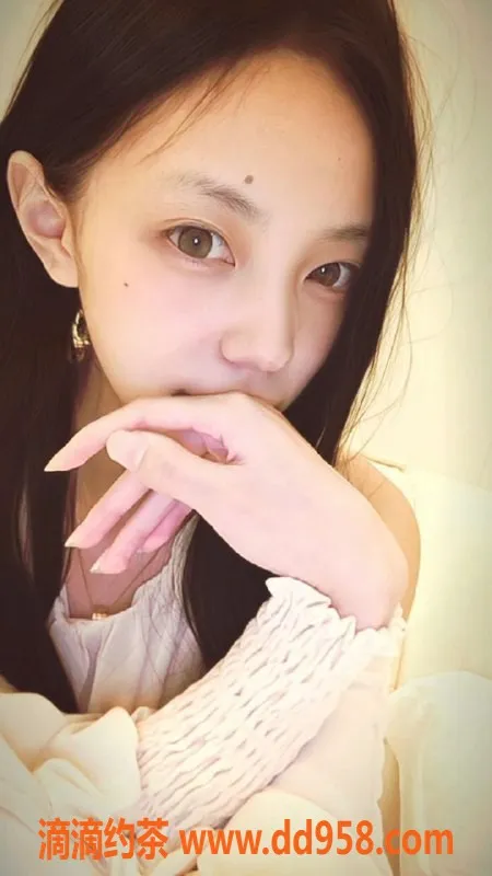 成都楼凤资源信息,金牛区阿通，身材瘦削，服务超赞