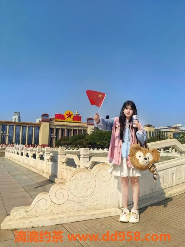 南昌楼凤-西湖小蛋糕 22岁163cm 54kg诱惑服务