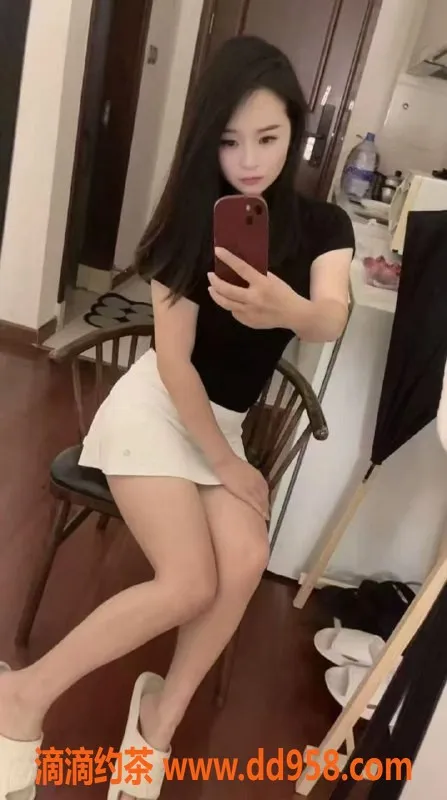 惠州楼凤-惠州贝贝29岁，155cm，45kg，400元陪洗体验