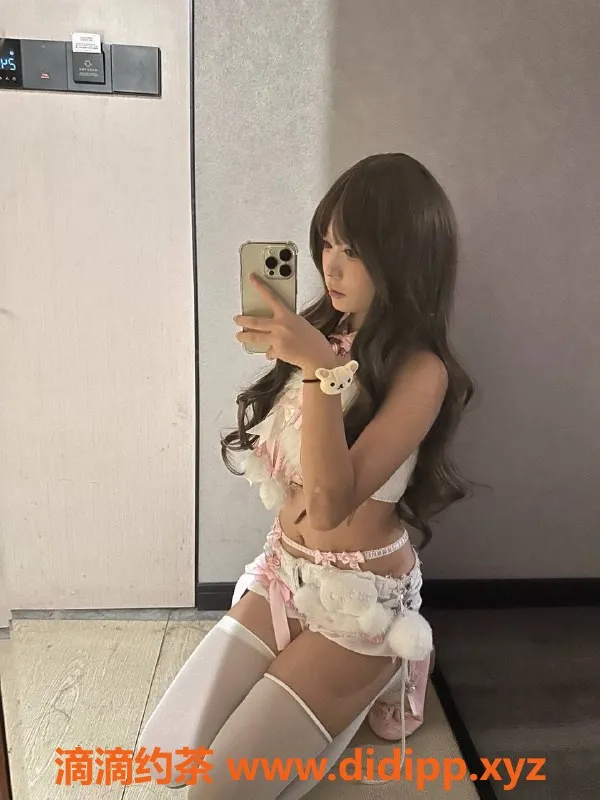 南通楼凤资源信息,南通学生兼职思思，蜜桃胸C罩，超值服务