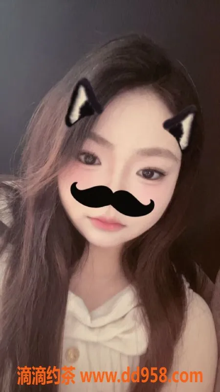 成都楼凤-成华区猪猪，160身高120斤，6P优惠体验