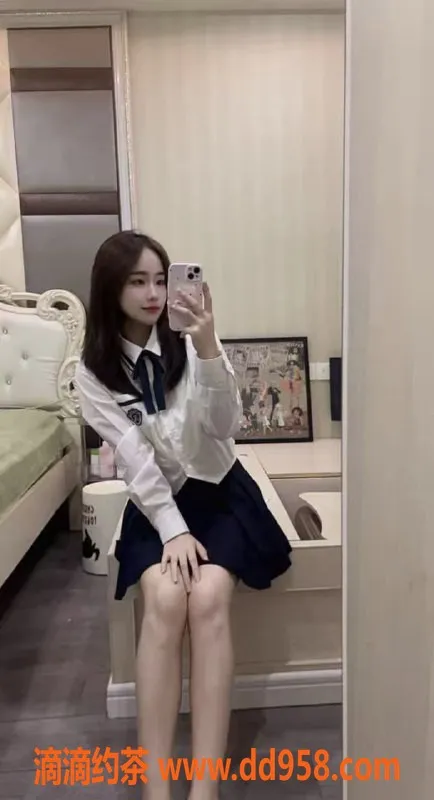 无锡楼凤-梁溪区嫩萝莉，07年，160cm，42kg特价服务！