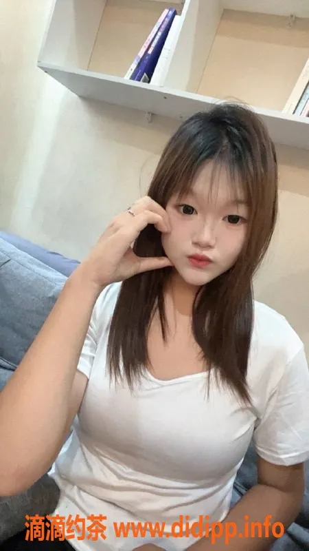 扬州楼凤-扬州邗江小雪，18岁精神小妹，期待你的到来！