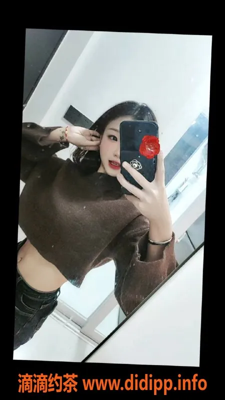 深圳楼凤-福田蕊儿 19岁 160cm 45kg 32D 服务专属仅需800P