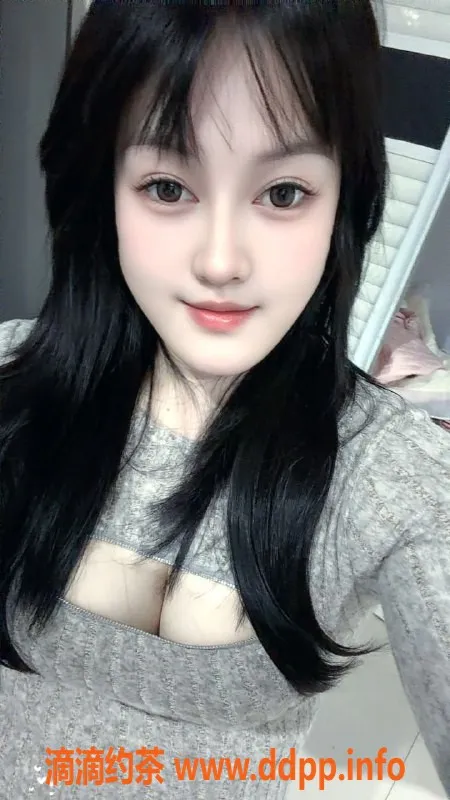 广州楼凤-白云区22岁护士星星，身高163，茶水费400起