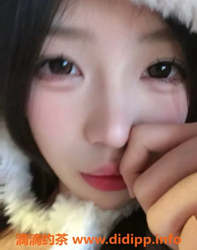 杭州楼凤-虾虾🐰大一舞蹈生，165cm，48kg，20岁