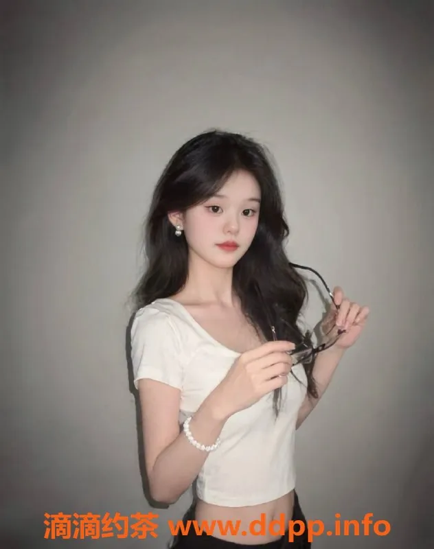 惠州楼凤-惠阳小土豆，18岁155cm，服务升级中！