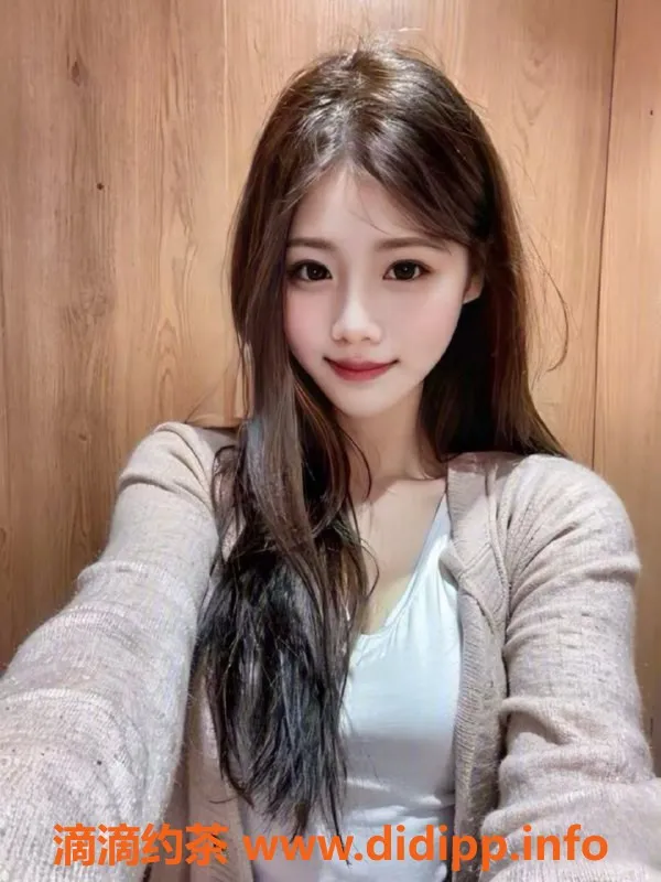 无锡楼凤-滨湖区高颜值婉秋，特价1200p陪浴服务！