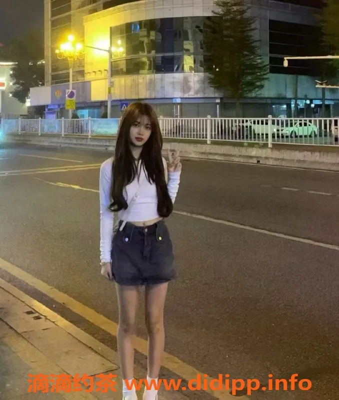 中山楼凤-江门江海11月28号3位美眉，300元快餐服务