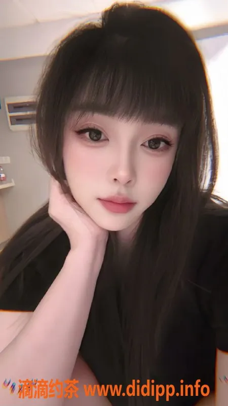 无锡楼凤-梁溪顶级御姐，170大长腿，颜值爆表