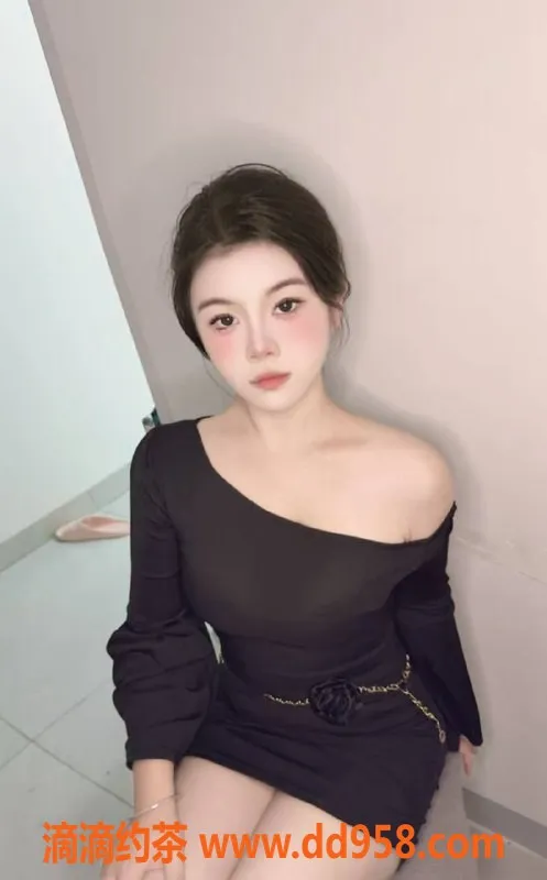 成都楼凤资源信息,郫都区嫩妹雨雨，身材颜值都很不错