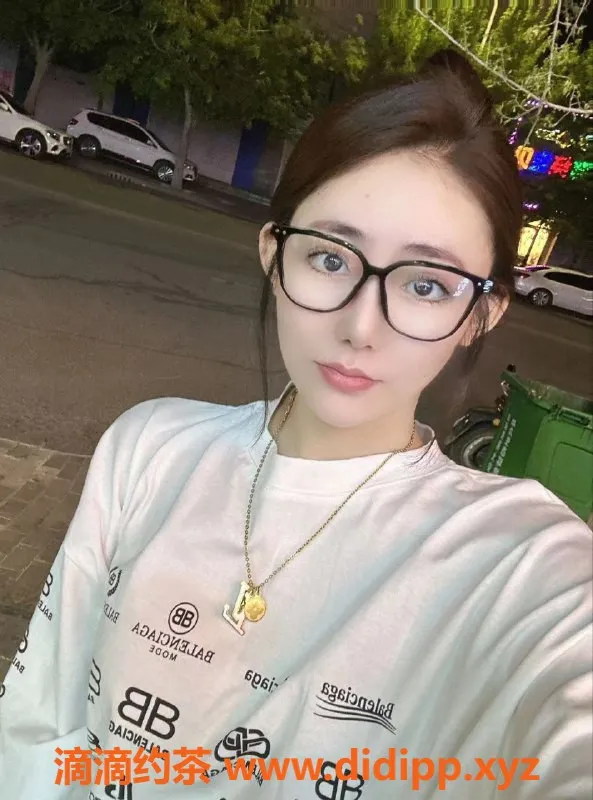 南京楼凤-建邺温雅，优质服务900p，1500pp！