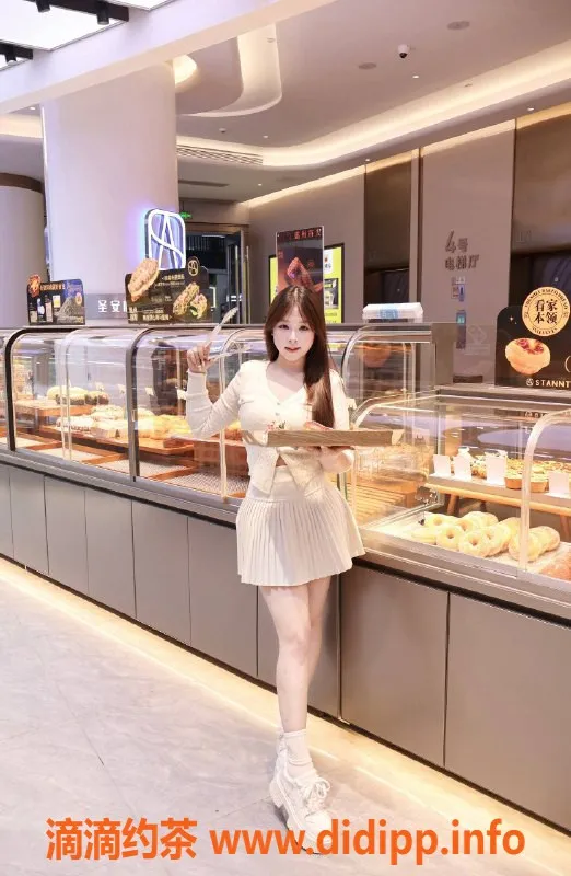 惠州楼凤-金山湖酱酱子，700元超值服务体验