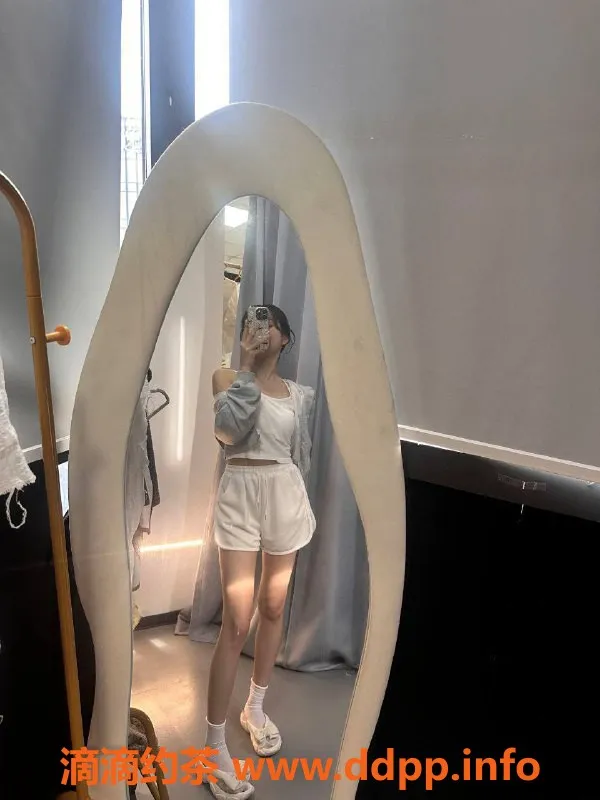 扬州楼凤资源信息,扬州邗江钱钱，95嫩妹，服务超赞