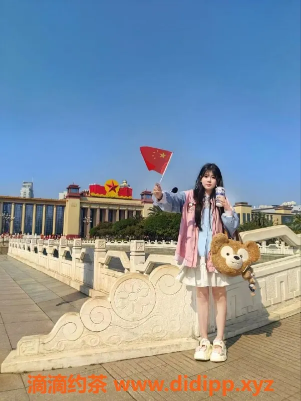 南昌楼凤-西湖22岁小蛋糕，163cm身材诱惑，服务多样