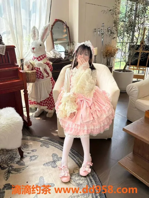 南昌上门服务资源信息,小萝莉上门服务，153cm，18岁，1200pp