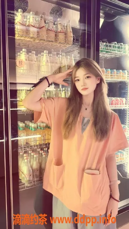 无锡楼凤-滨湖区小葵，颜值高，陪浴特价1100p