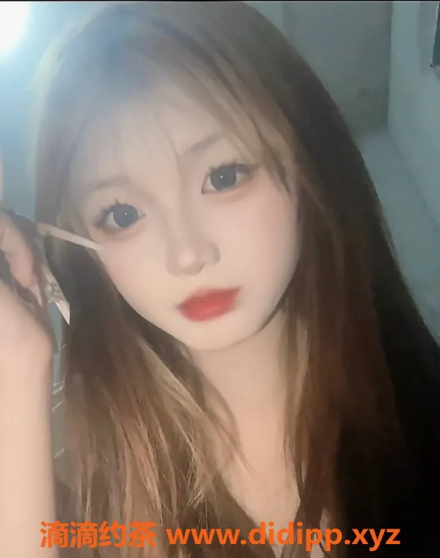 南通楼凤资源信息,南通兼职小甜妹泡芙，身高167，体重90，价格800