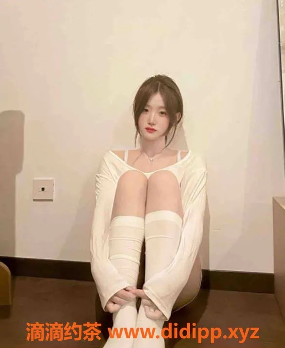 南通楼凤-南通小玉，168cm，95斤，C罩杯，陪🛀漫游服务