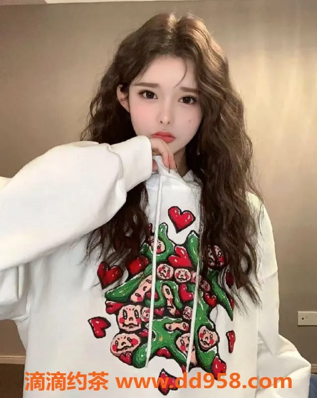 杭州楼凤资源信息,拱墅区嫩妹洛米，6/11全套服务等你体验