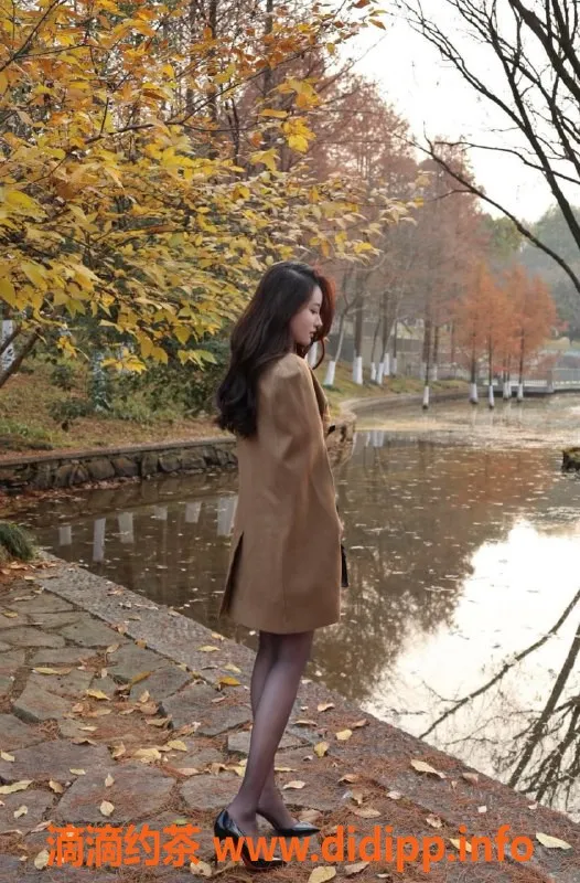 无锡楼凤-新吴区高颜值若云，165cm，50kg，特价1300p